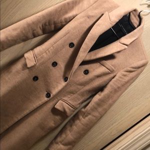 Ladie’s coat